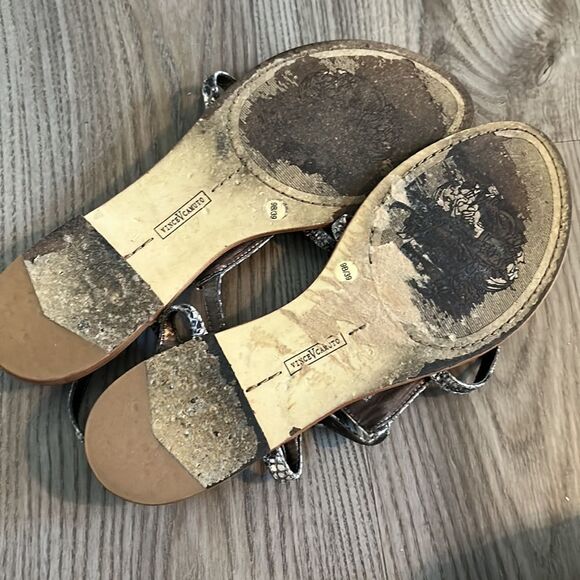 VINCE CAMUTO GENUINE LEATHER SNAKESKIN JEWELED SANDALS SIZE 9 EXCELLENT CNDTN! - Picture 7 of 10